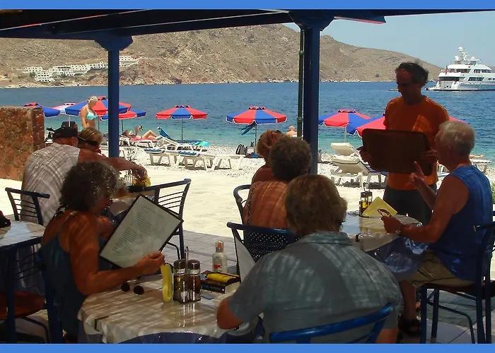 酒店 Eleni 里瓦的亚